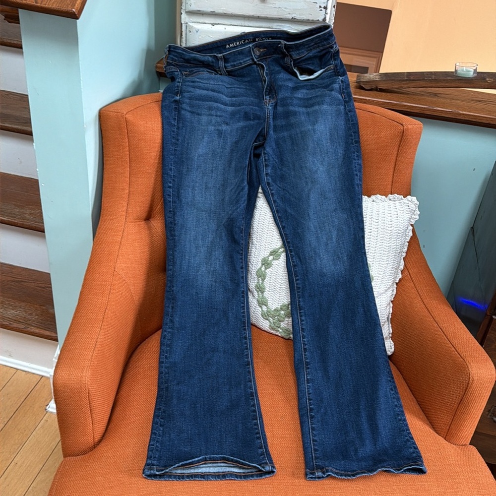 AE NEXT LEVEL HIGH WAISTED SKINNY KICK JEAN size 12